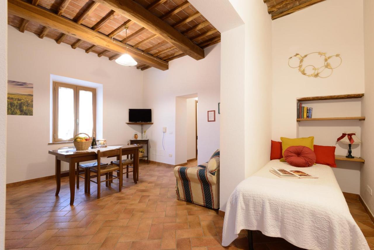 Agriturismo Le Crete - Appartamenti อัสเชียโน ภายนอก รูปภาพ